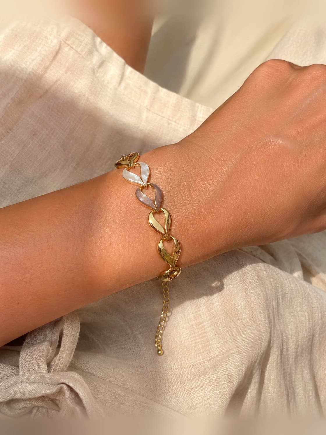 Pulsera Vida, puesto