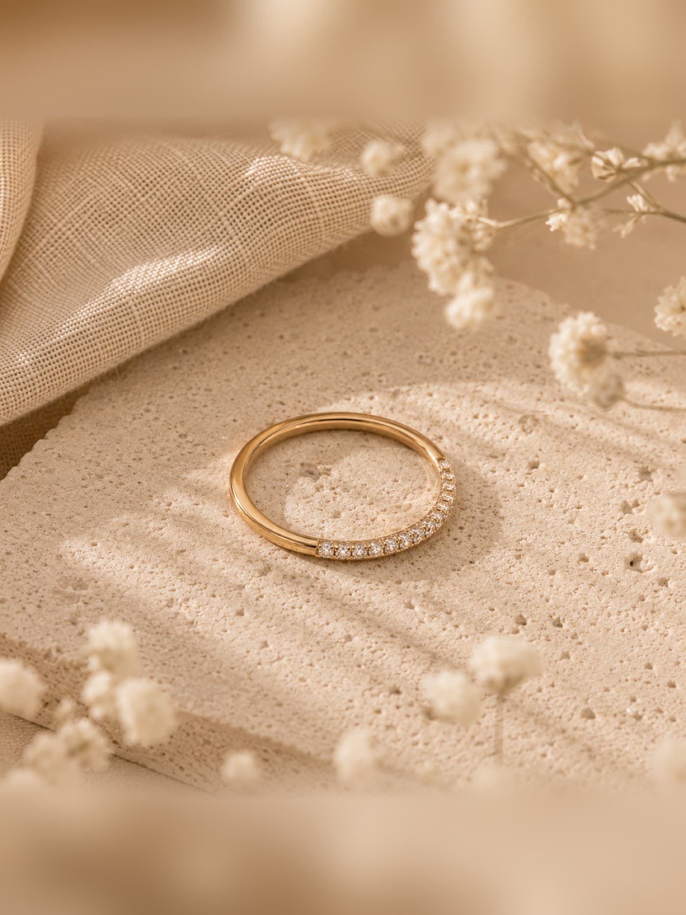 Anillo Clara