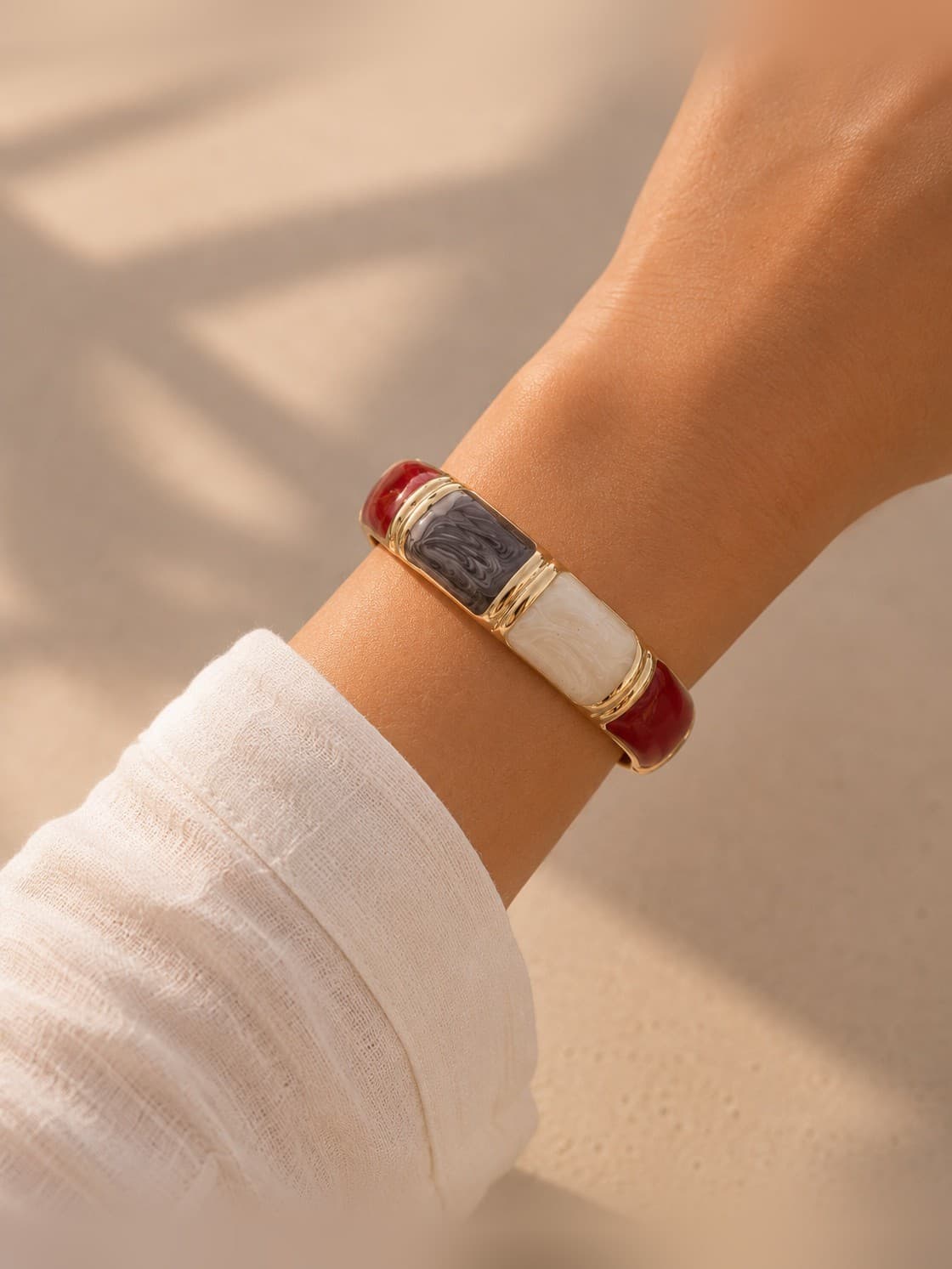 Brazalete Vita Cálida, puesto